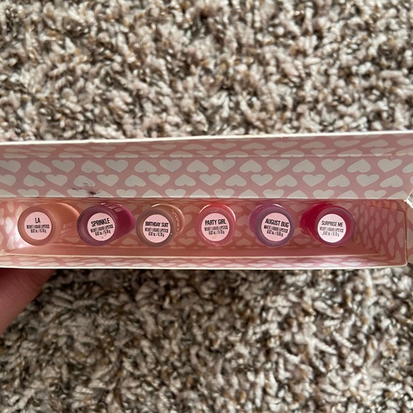 Kylie cosmetics- Birthday collection- mini lip kit - Picture 3 of 3